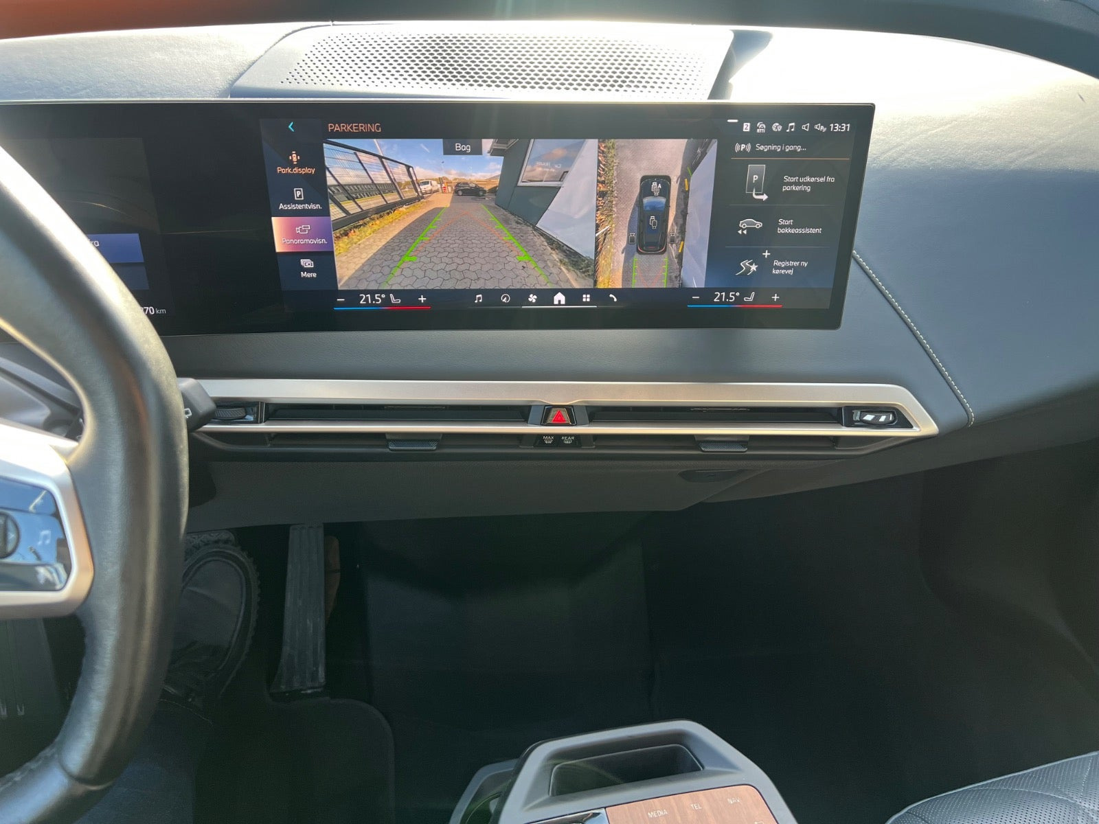 Sort BMW iX fra 2023