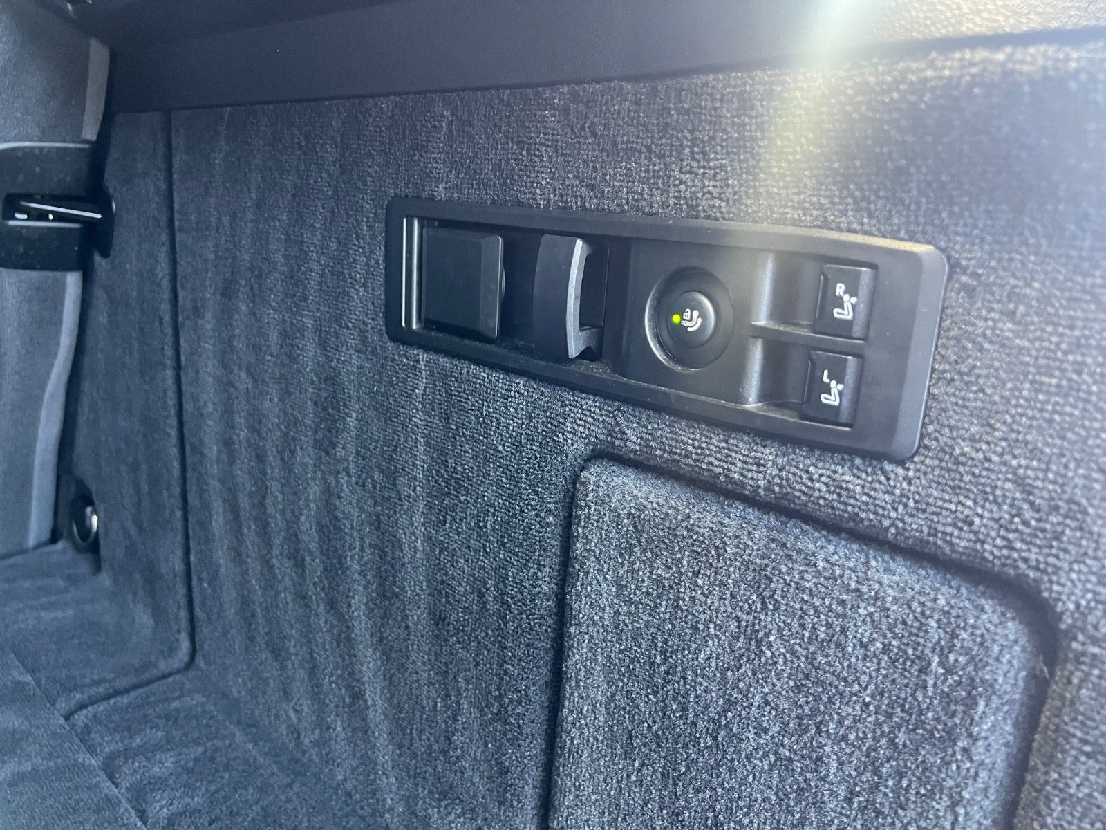 Sort BMW iX fra 2023
