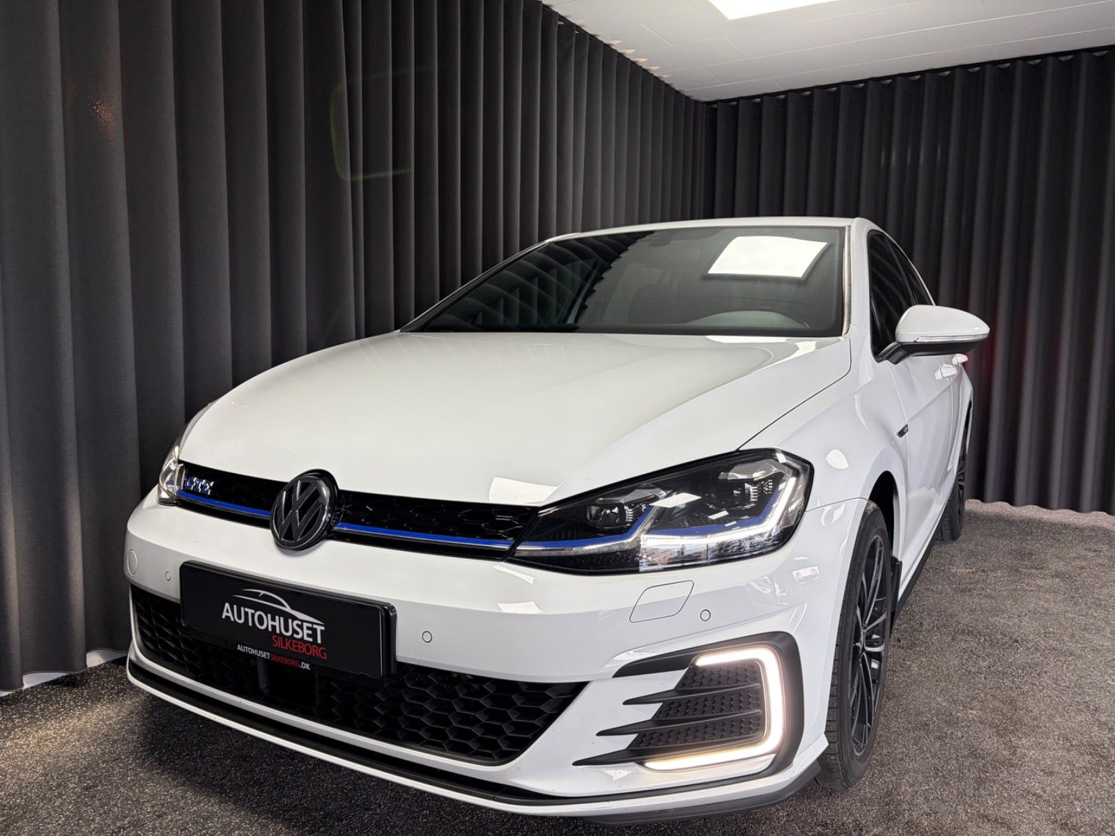 VW Golf VIII 1,4 GTE DSG