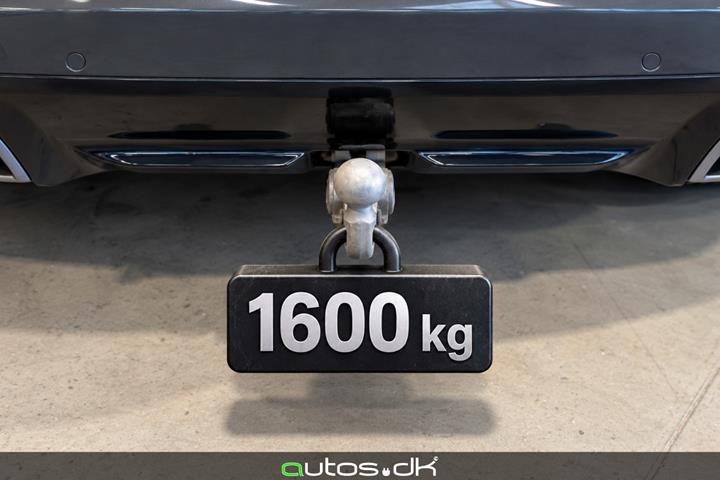 Grå BMW i4 fra 2023