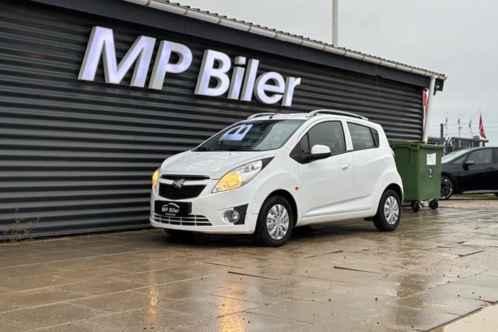 Hvid Chevrolet Spark fra 2011