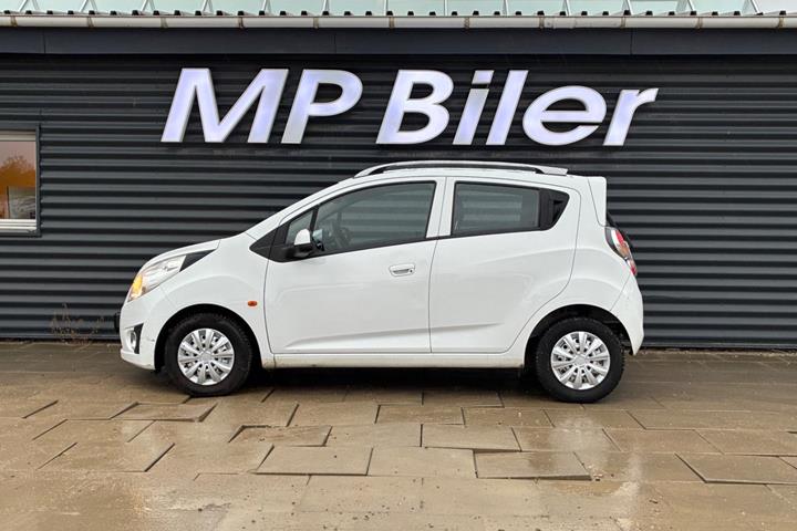 Hvid Chevrolet Spark fra 2011
