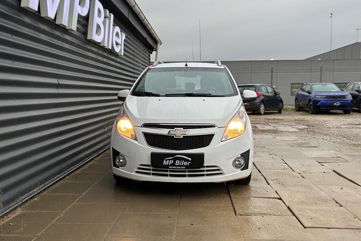 Hvid Chevrolet Spark fra 2011