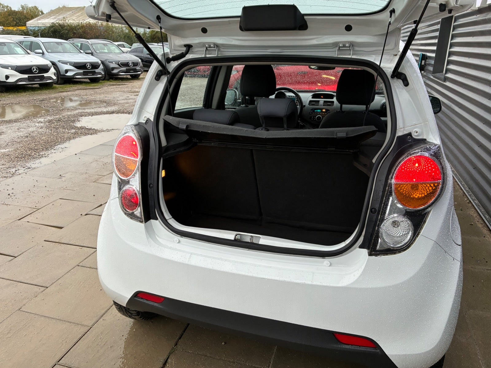 Hvid Chevrolet Spark fra 2011