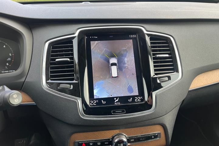 Sort Volvo XC90 fra 2018