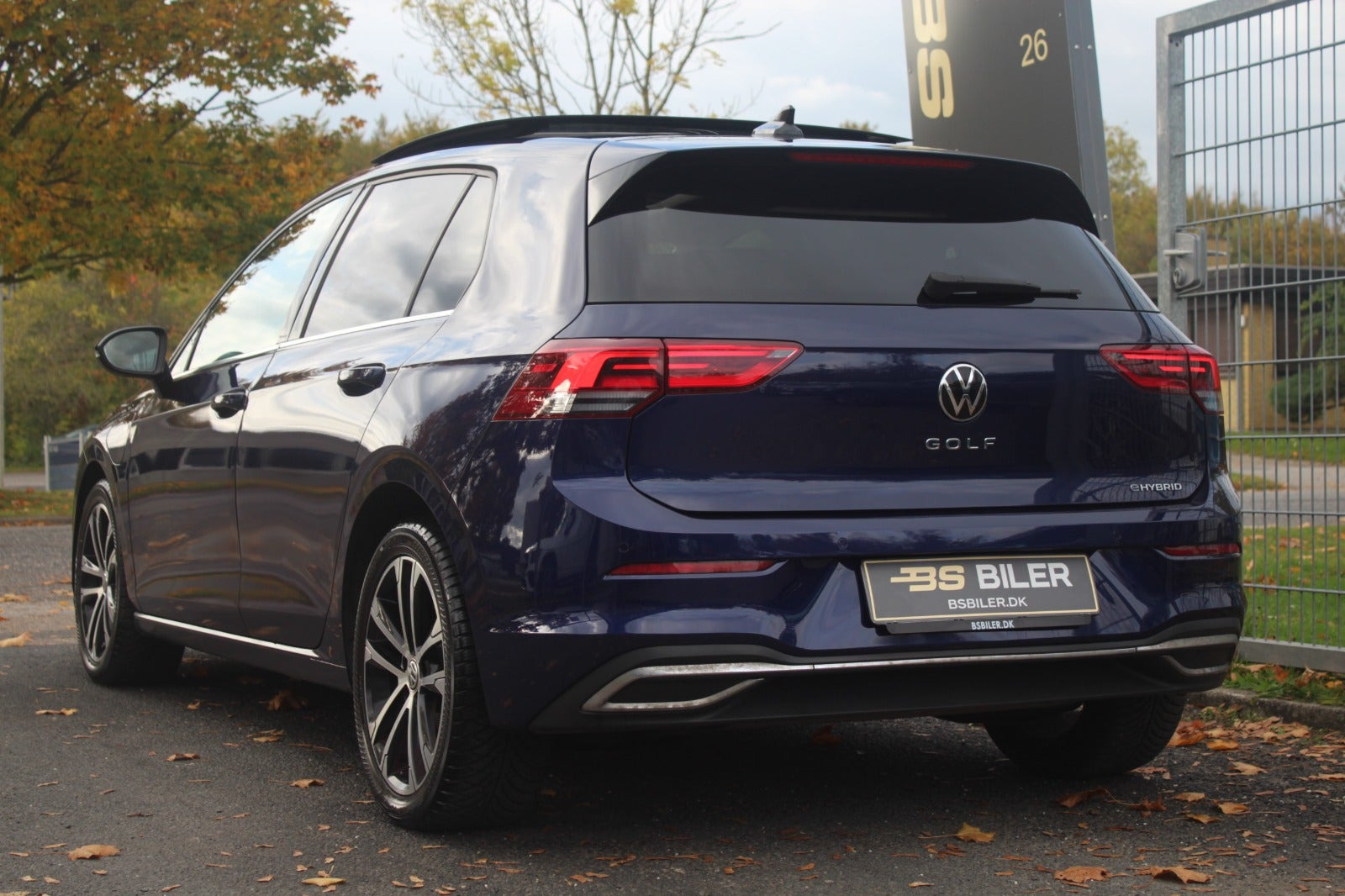 Blå VW Golf VIII fra 2021