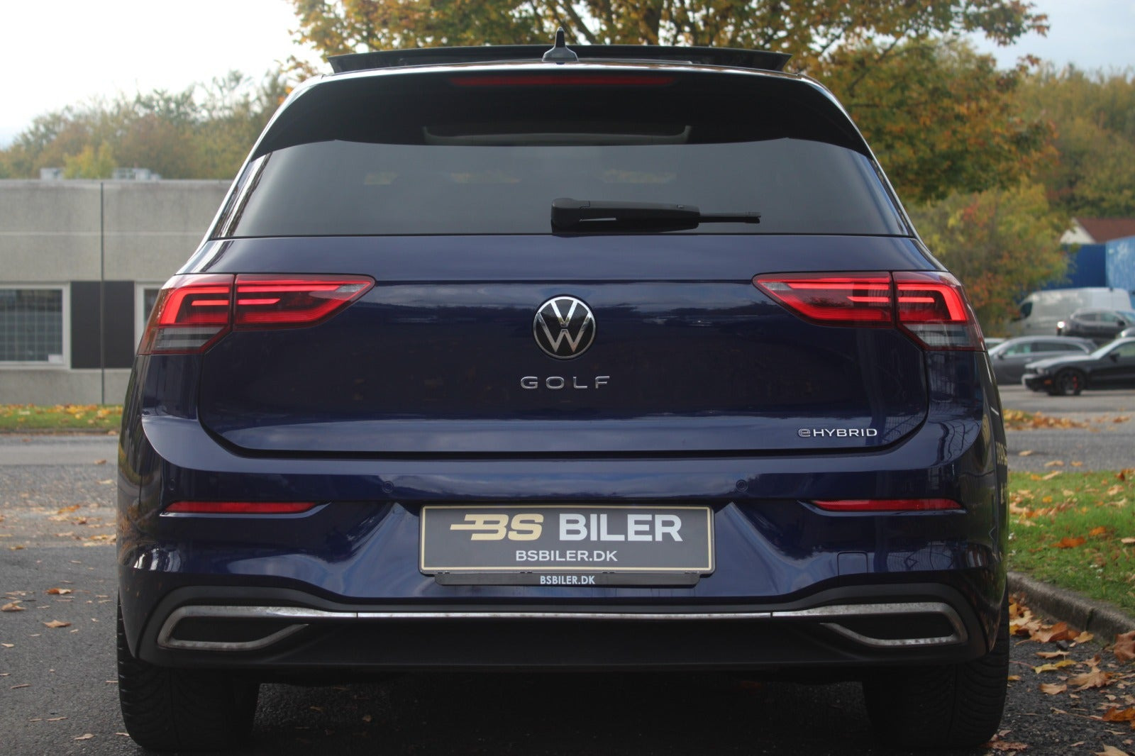 Blå VW Golf VIII fra 2021