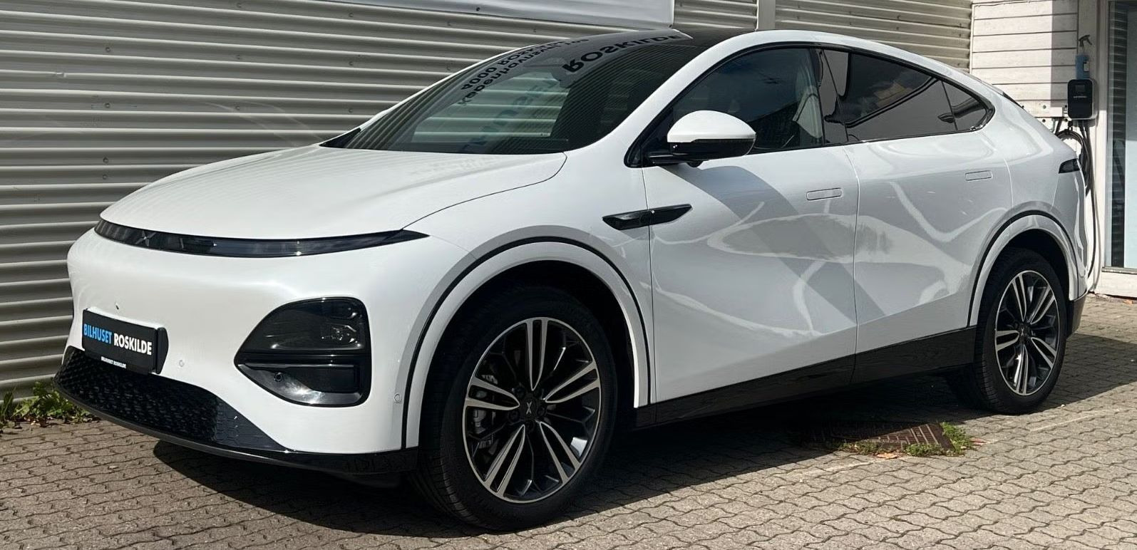 Hvid Xpeng G6 fra 2024
