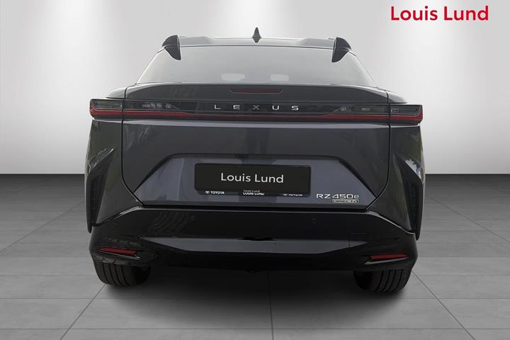 Grå Lexus RZ fra 2024