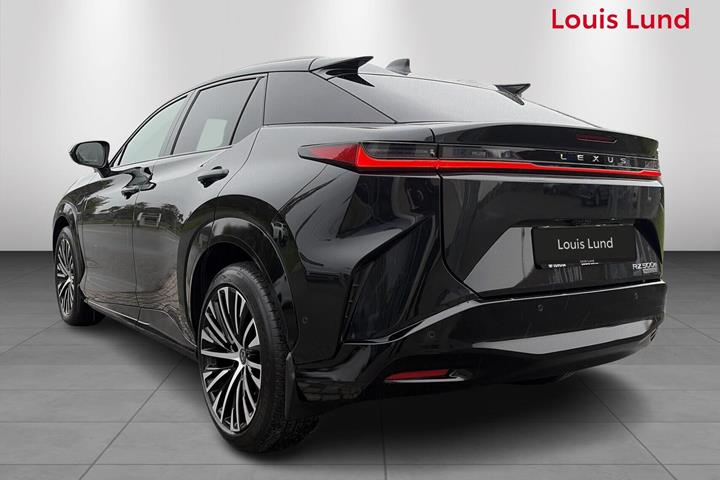 Sort Lexus RZ fra 2026