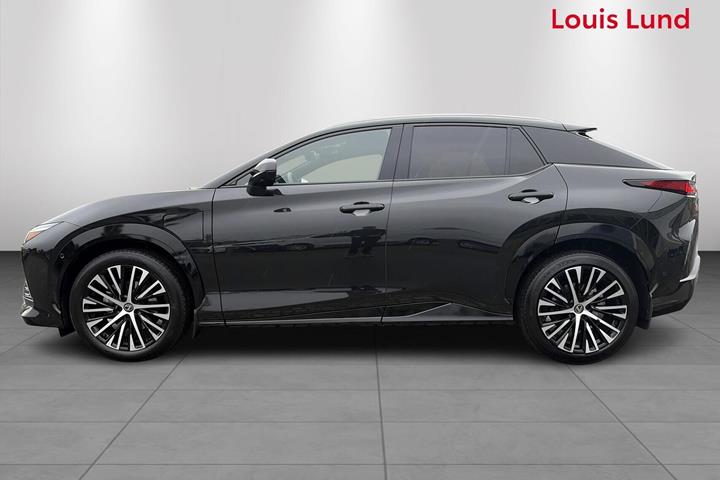 Sort Lexus RZ fra 2026