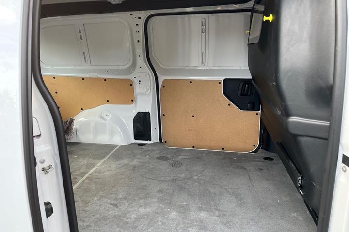 Hvid Toyota ProAce fra 2025