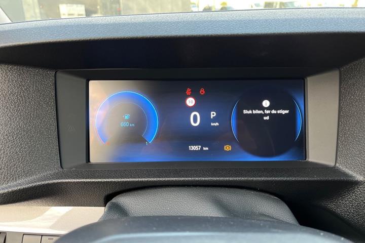 Hvid Toyota ProAce fra 2025