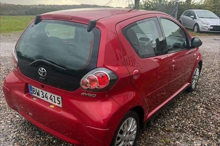 undefined Toyota Aygo fra 2010