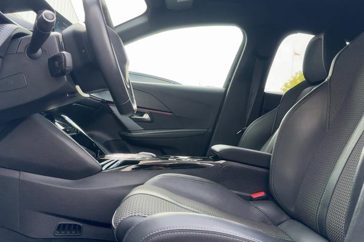 undefined Peugeot e-208 fra 2023