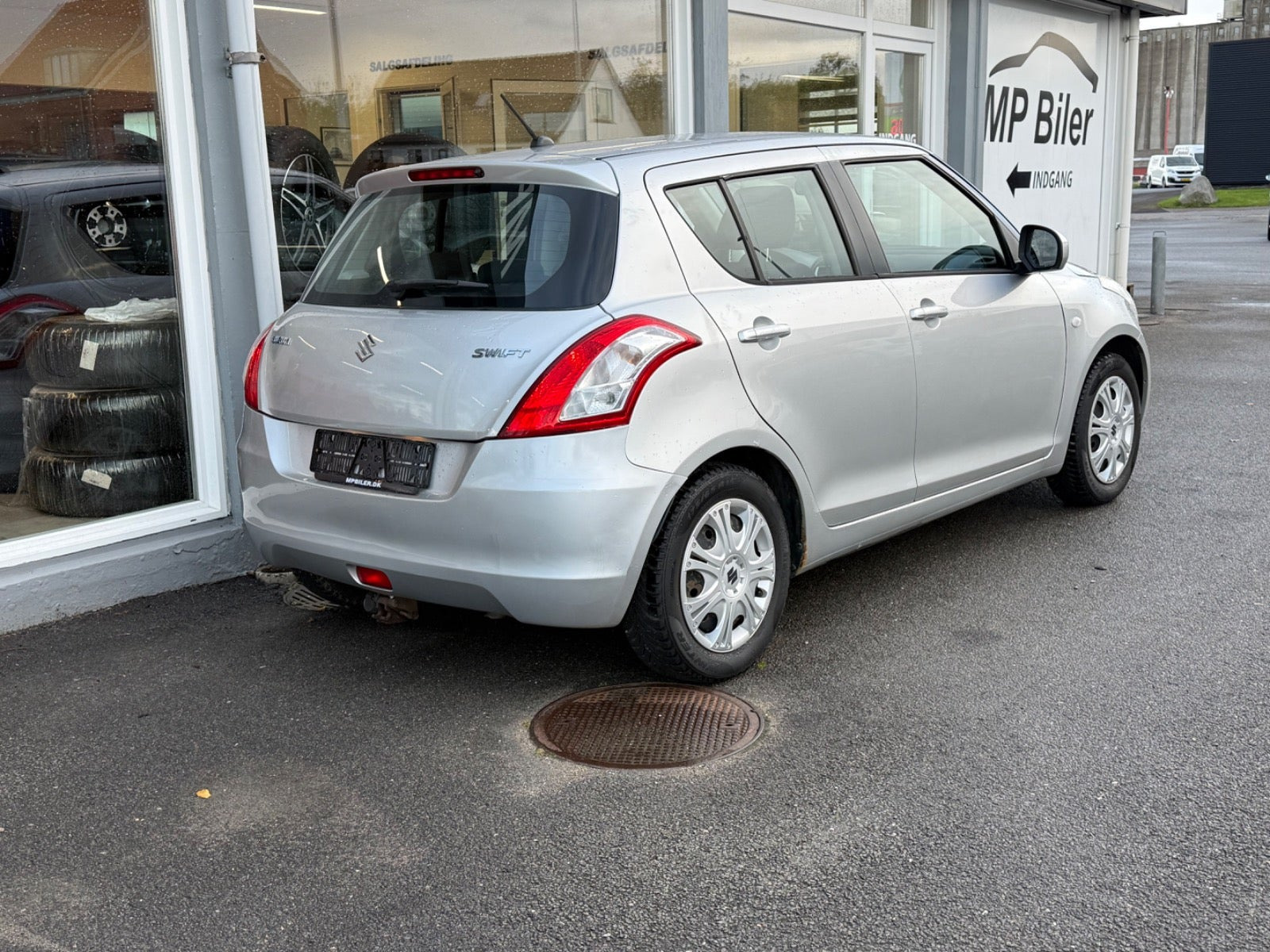 Sølv Suzuki Swift fra 2011
