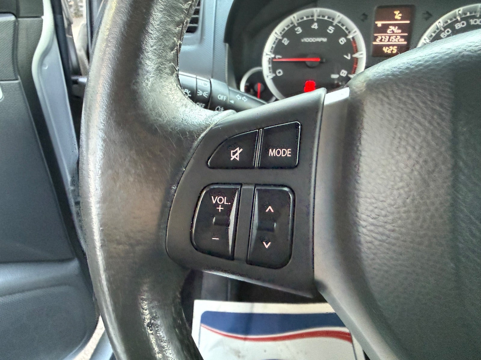 Sølv Suzuki Swift fra 2011