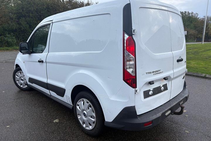 Hvid Ford Transit Connect fra 2015