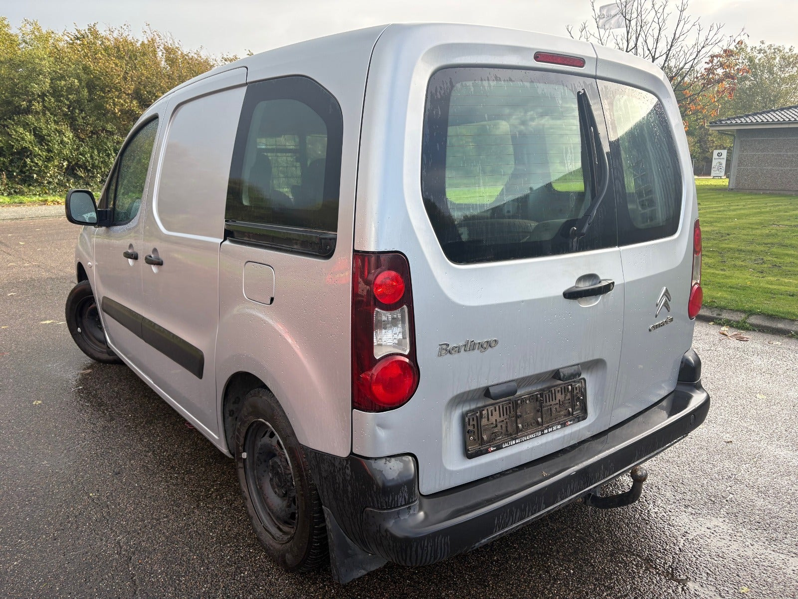 Sølv Citroën Berlingo fra 2018