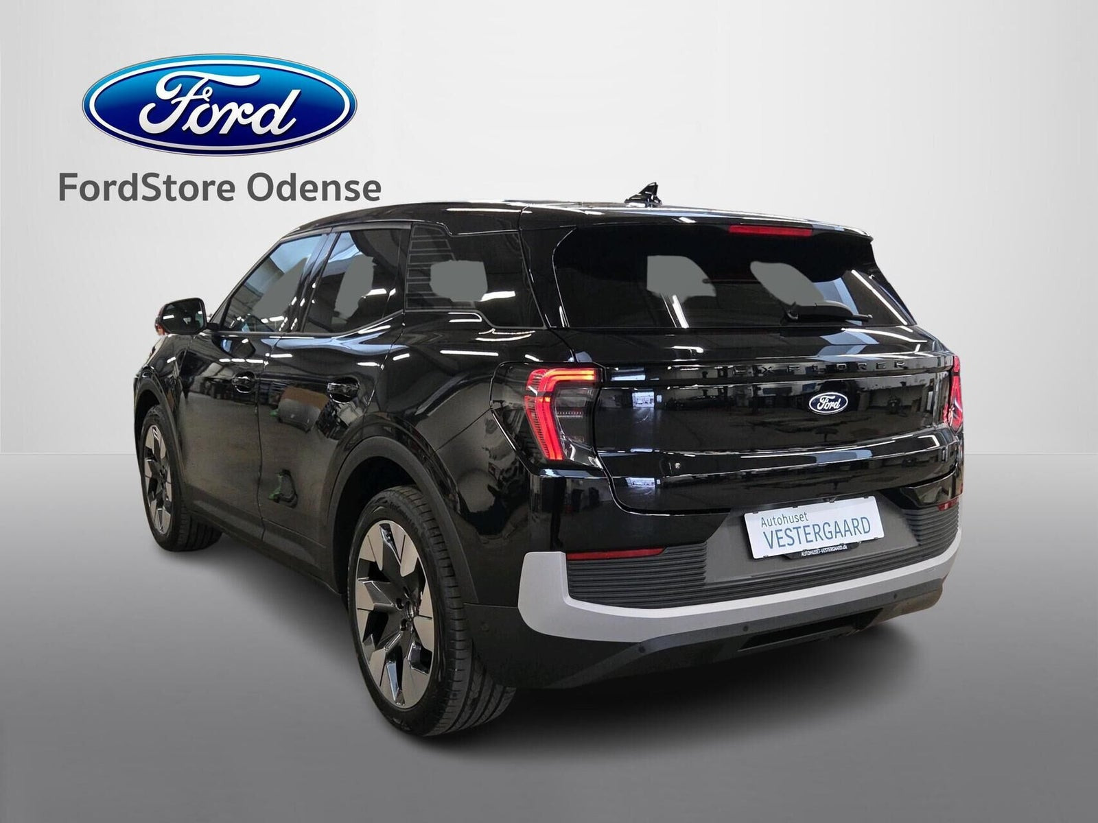 Sort Ford Explorer fra 2025