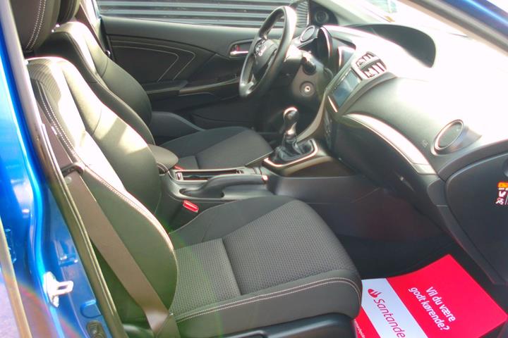 Blå Honda Civic fra 2017