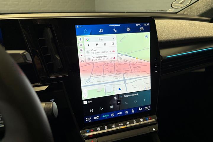Hvid Renault Scenic E-Tech fra 2026
