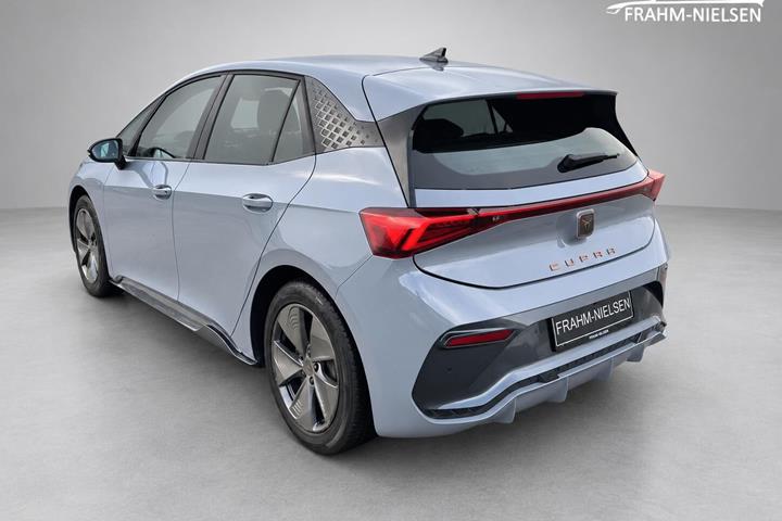 Grå Cupra Born fra 2023