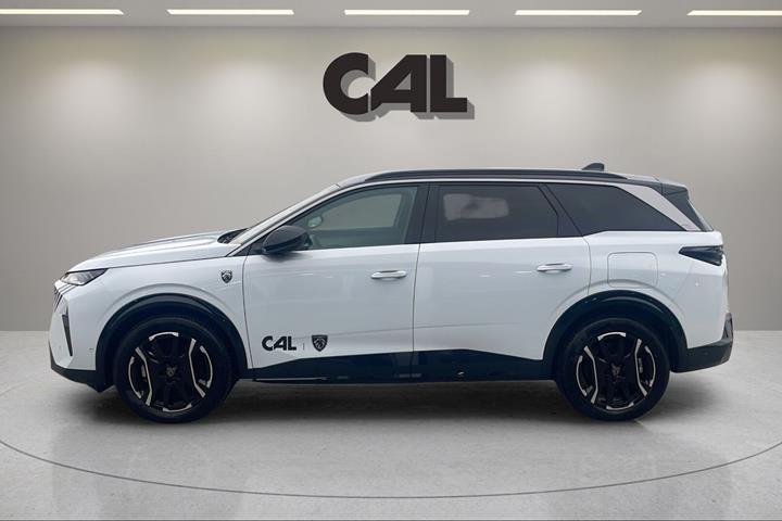Hvid Peugeot e-5008 fra 2026