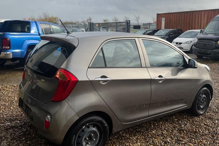 undefined Kia Picanto fra 2011