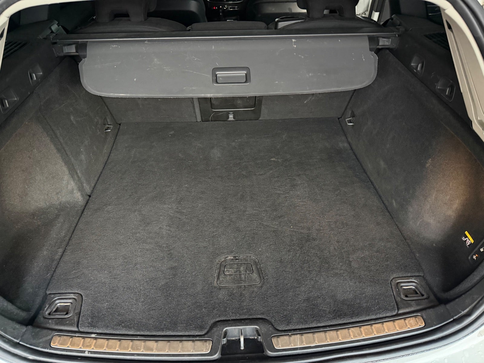 Hvid Volvo V60 fra 2019