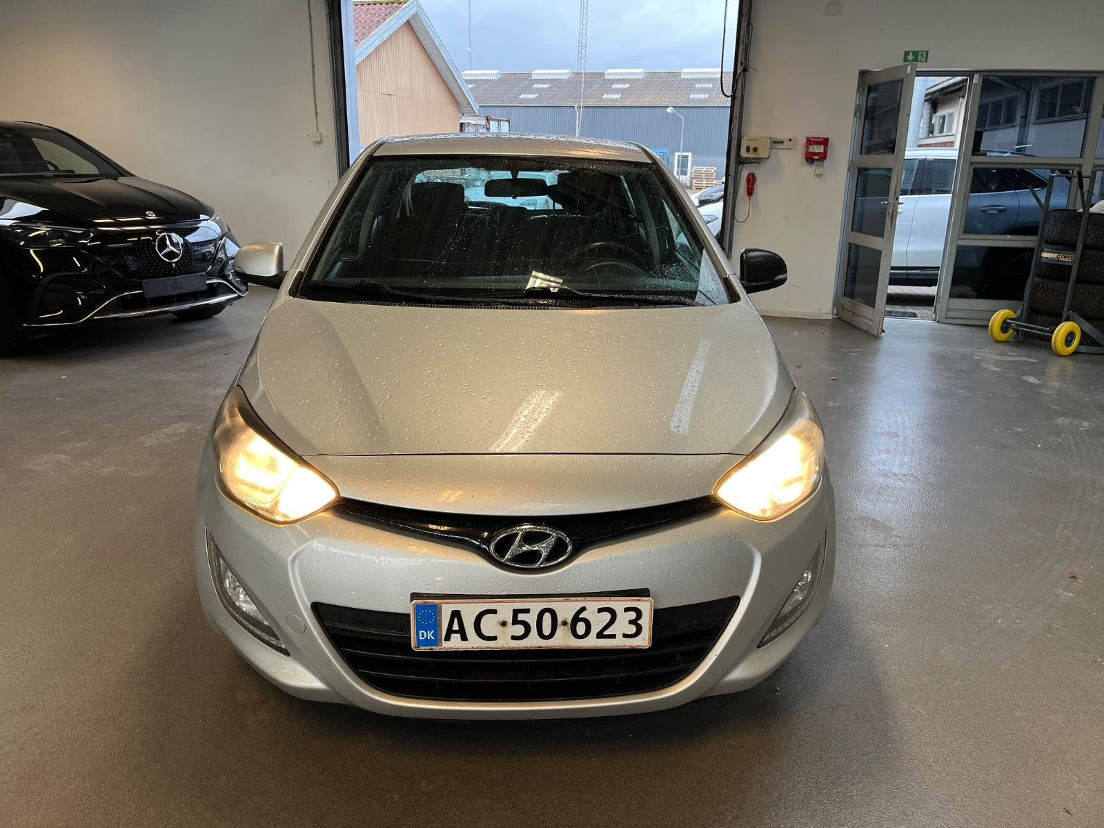 Sort Hyundai i20 fra 2013