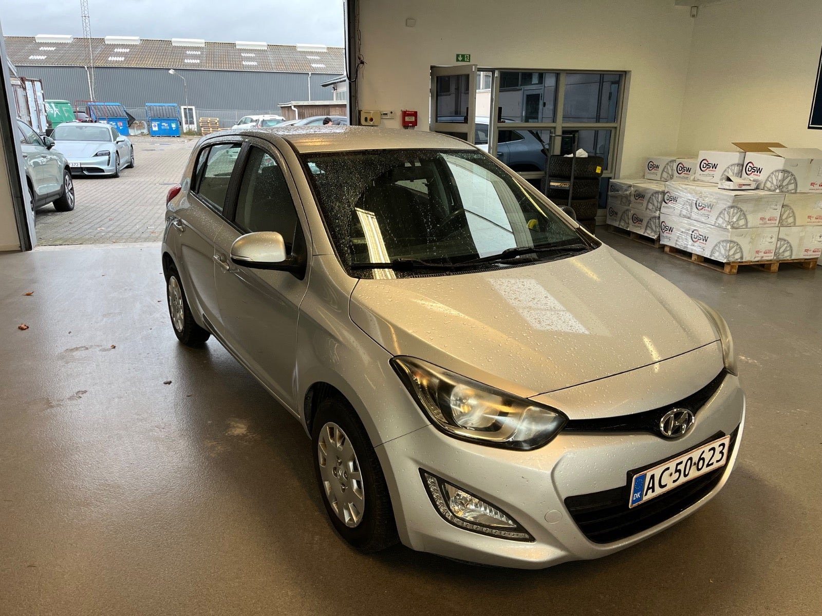 Sort Hyundai i20 fra 2013