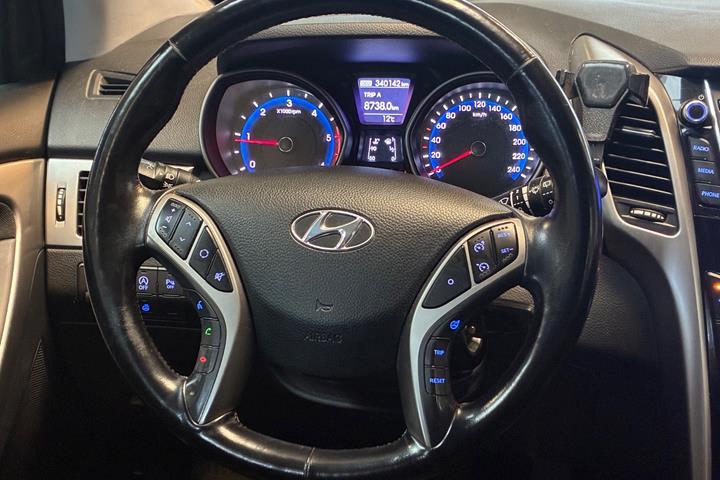 Sort Hyundai i30 fra 2014