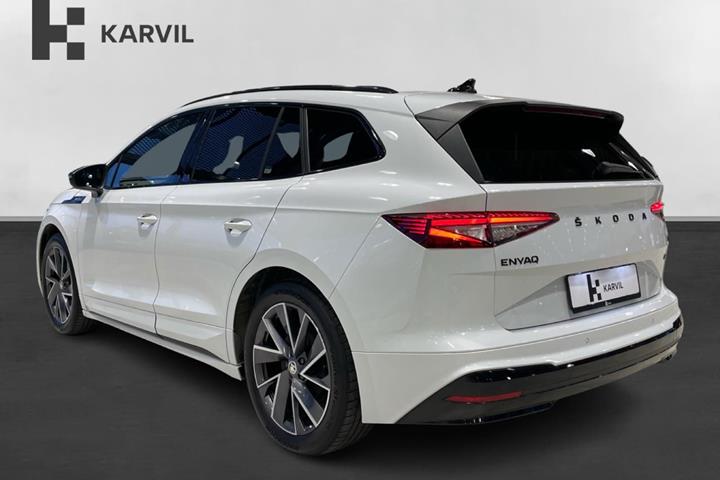 Hvid Skoda Enyaq fra 2022