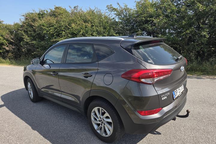 Brun Hyundai Tucson fra 2018