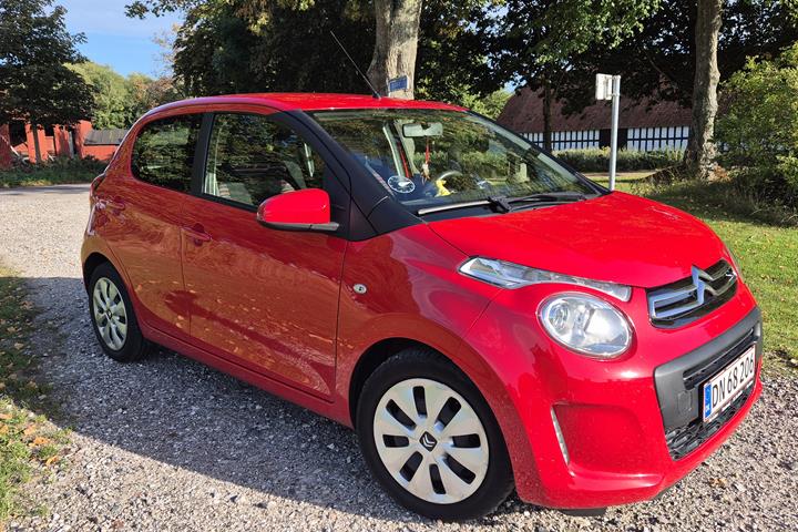 Rød Citroën C1 fra 2020