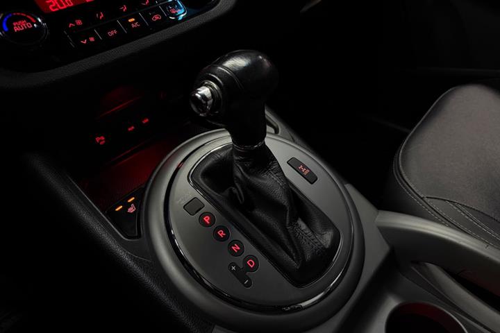 Grå Kia Sportage fra 2015