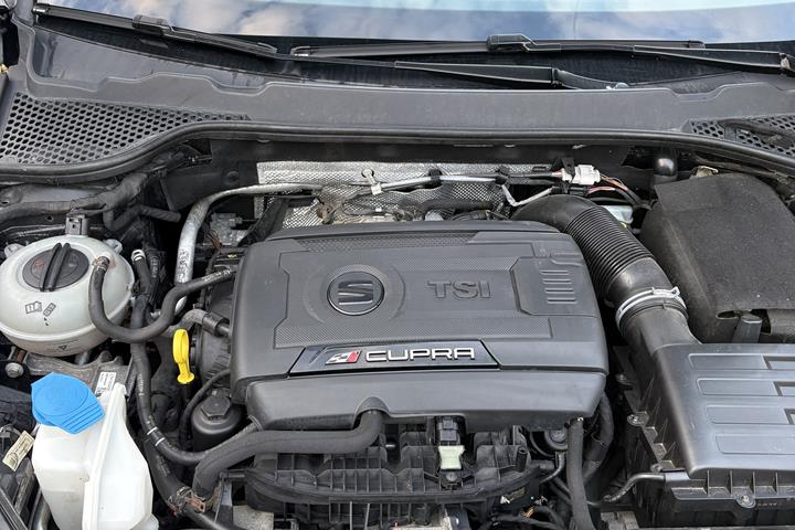 Sort Seat Leon fra 2014