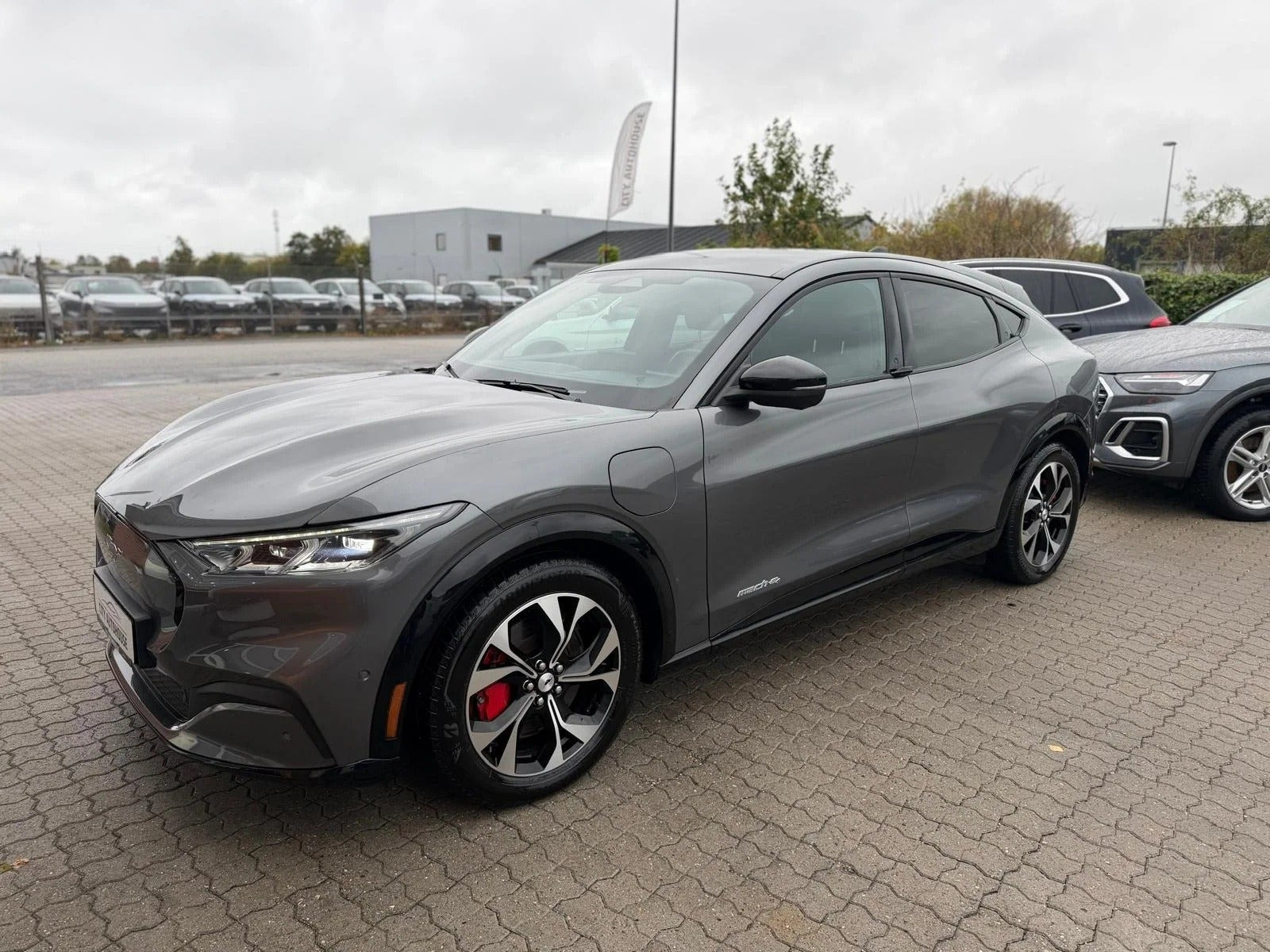 Ford Mustang Mach-E 70 Premium Standard Range AWD