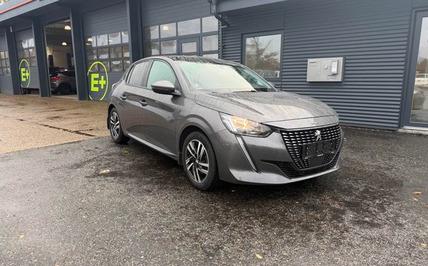 Peugeot 208 1,2 PureTech 100 Allure Sky