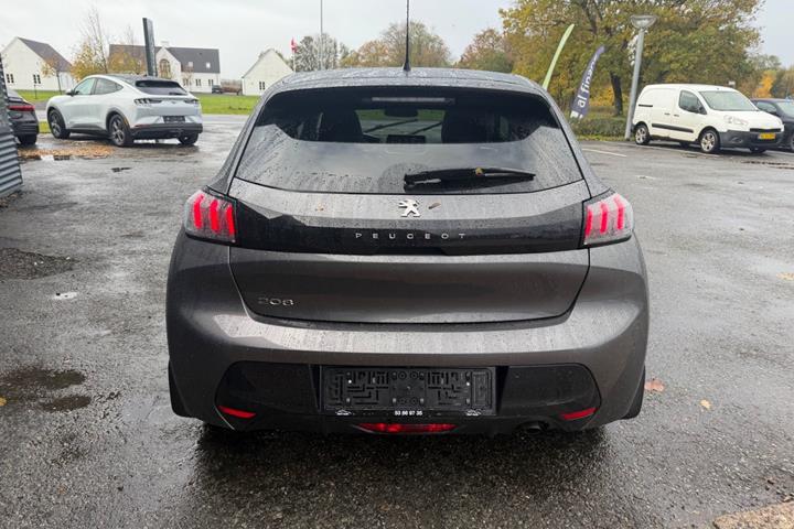 undefined Peugeot 208 fra 2020