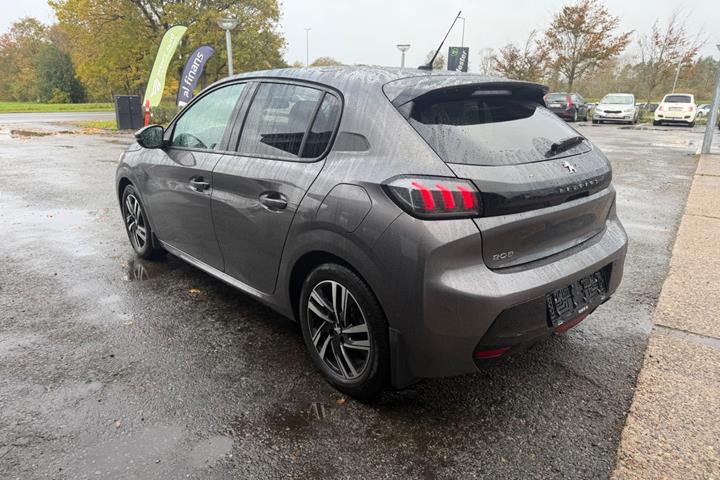 undefined Peugeot 208 fra 2020