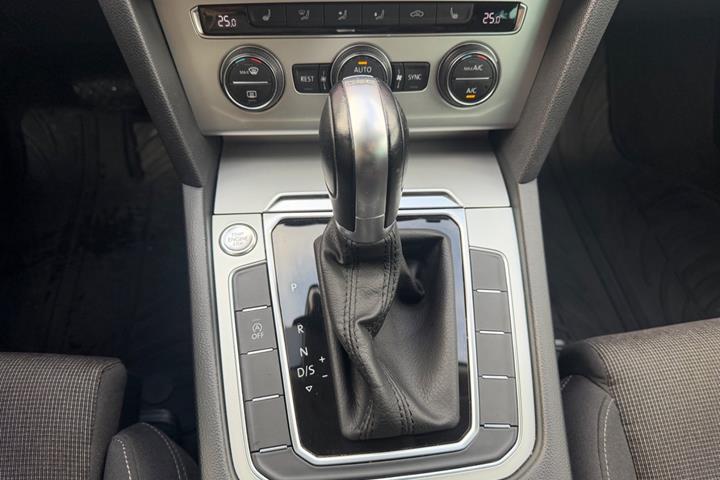 undefined VW Passat fra 2018