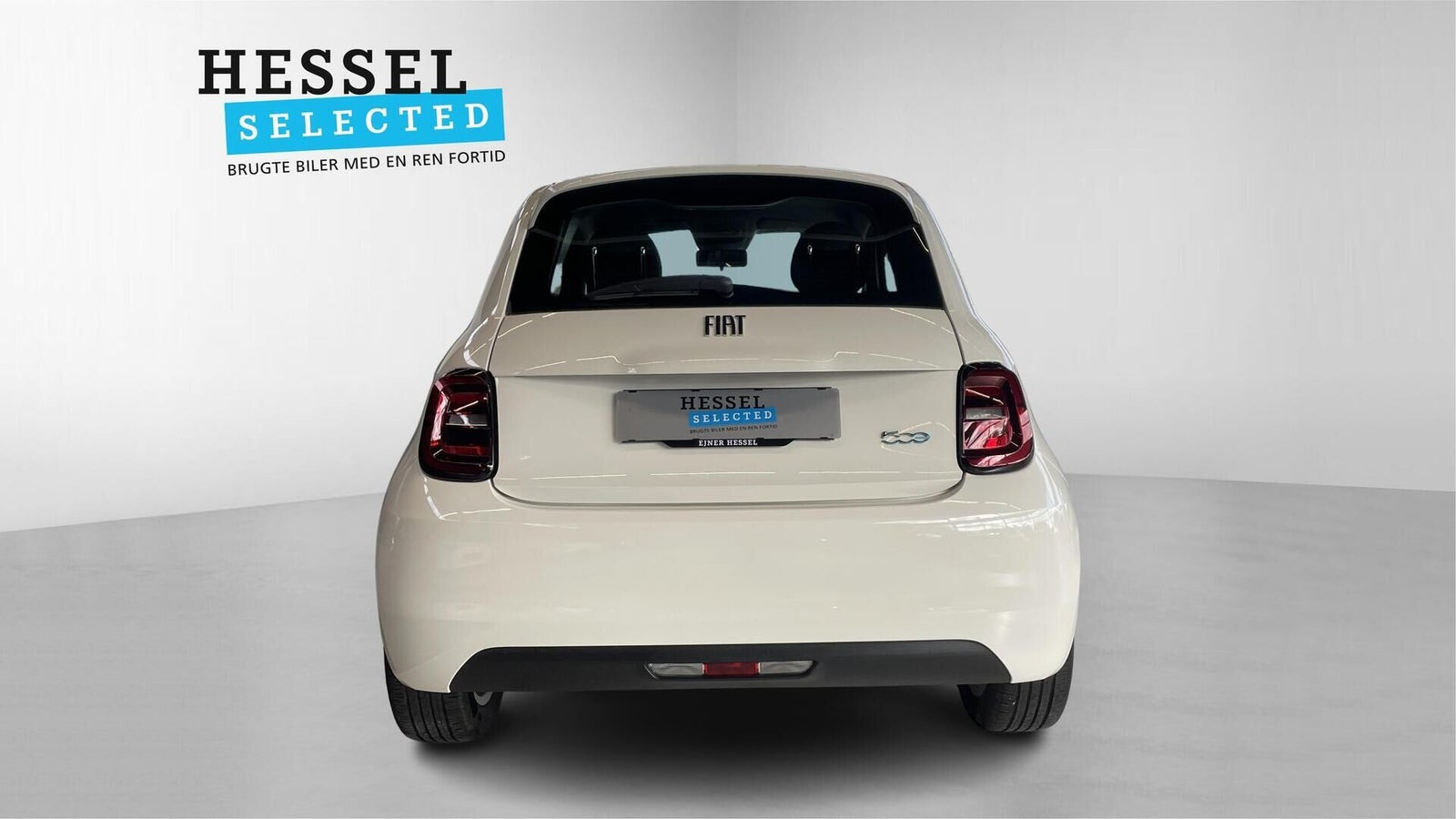 Hvid Fiat 500e fra 2022
