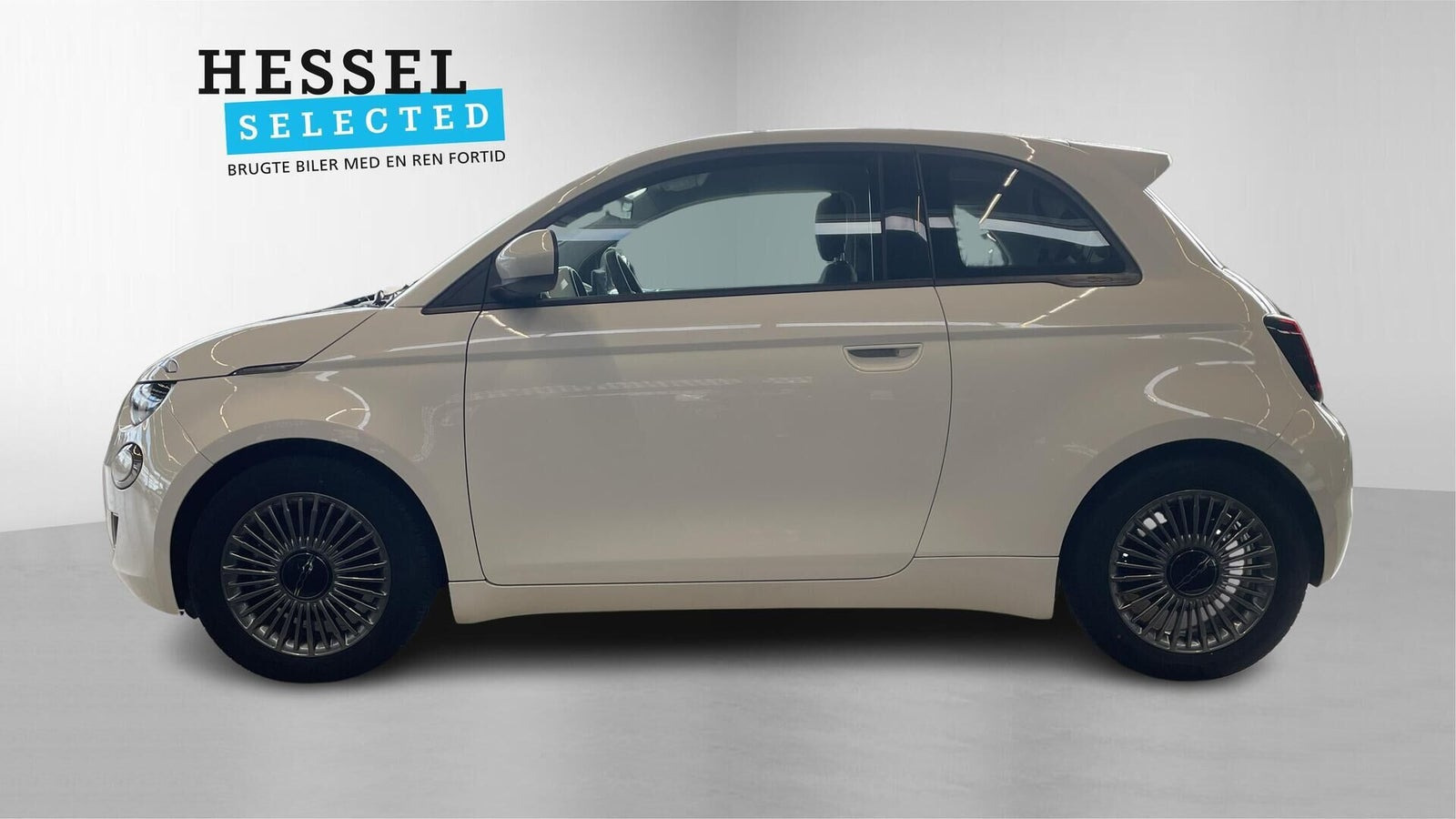 Hvid Fiat 500e fra 2022