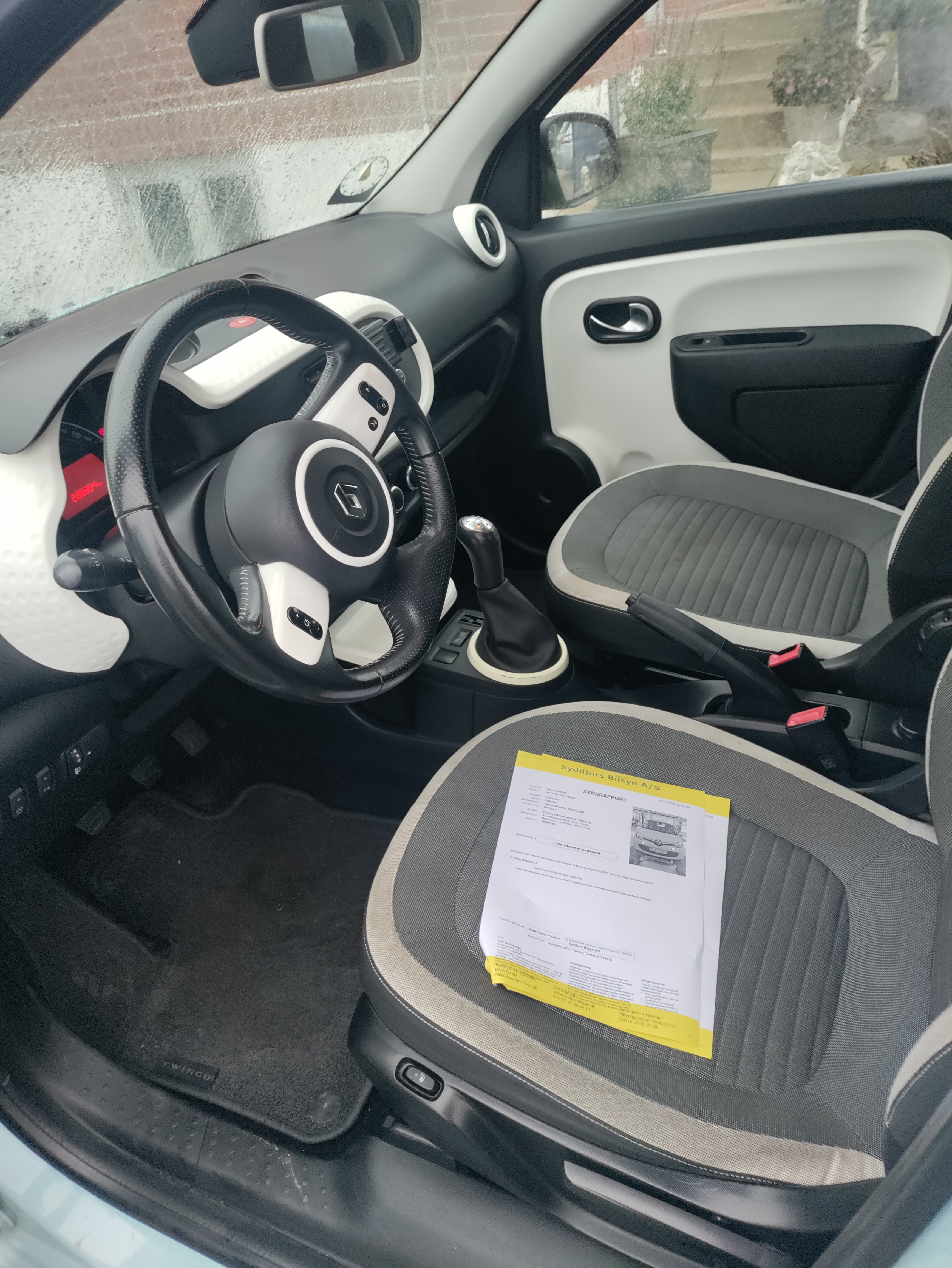 Blå Renault Twingo fra 2014