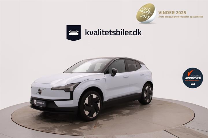 Blå Volvo EX30 fra 2024