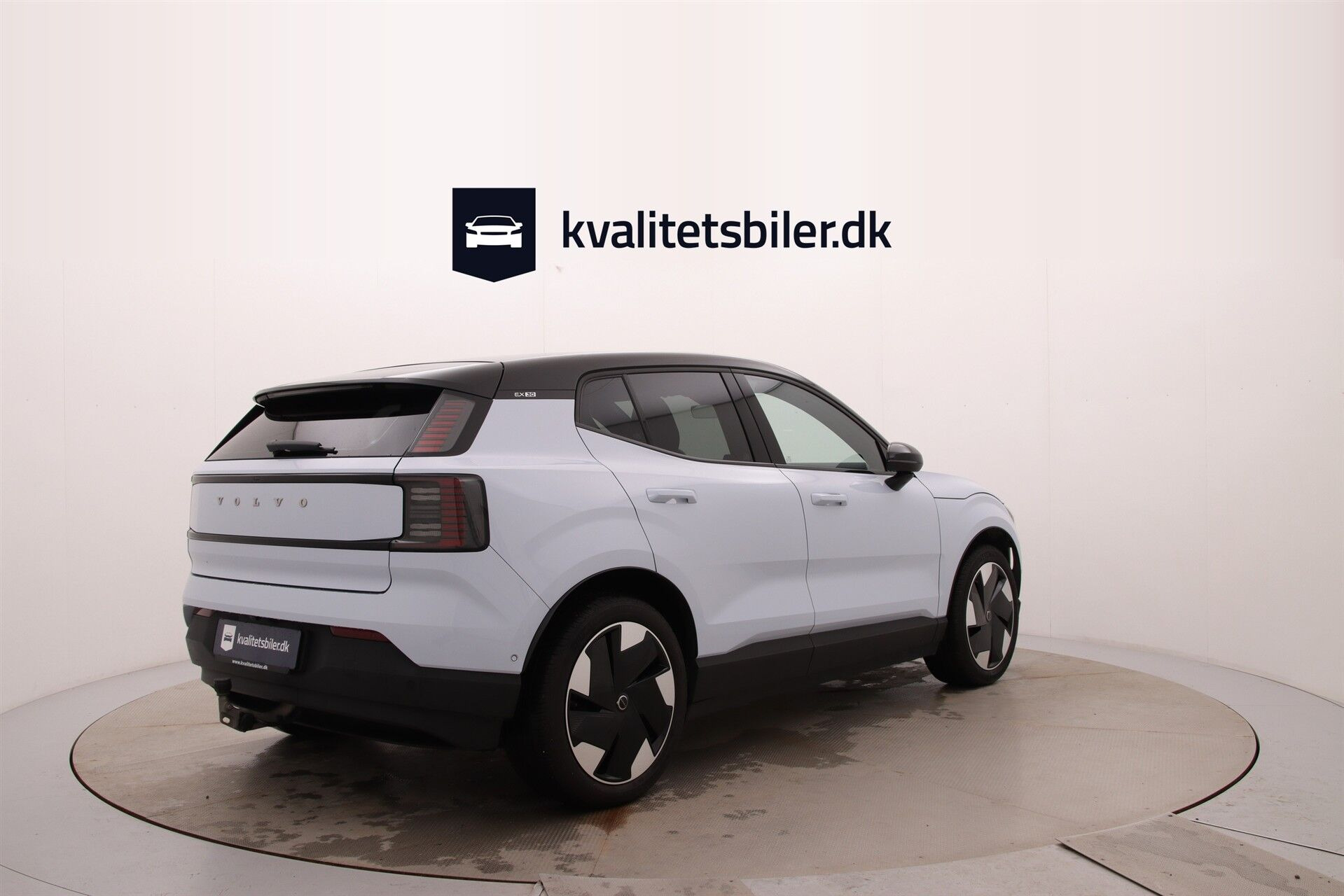 Blå Volvo EX30 fra 2024
