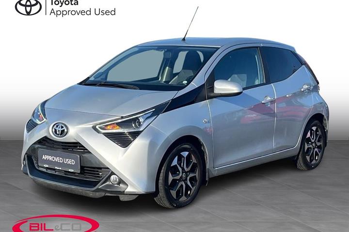 Sølv Toyota Aygo fra 2020
