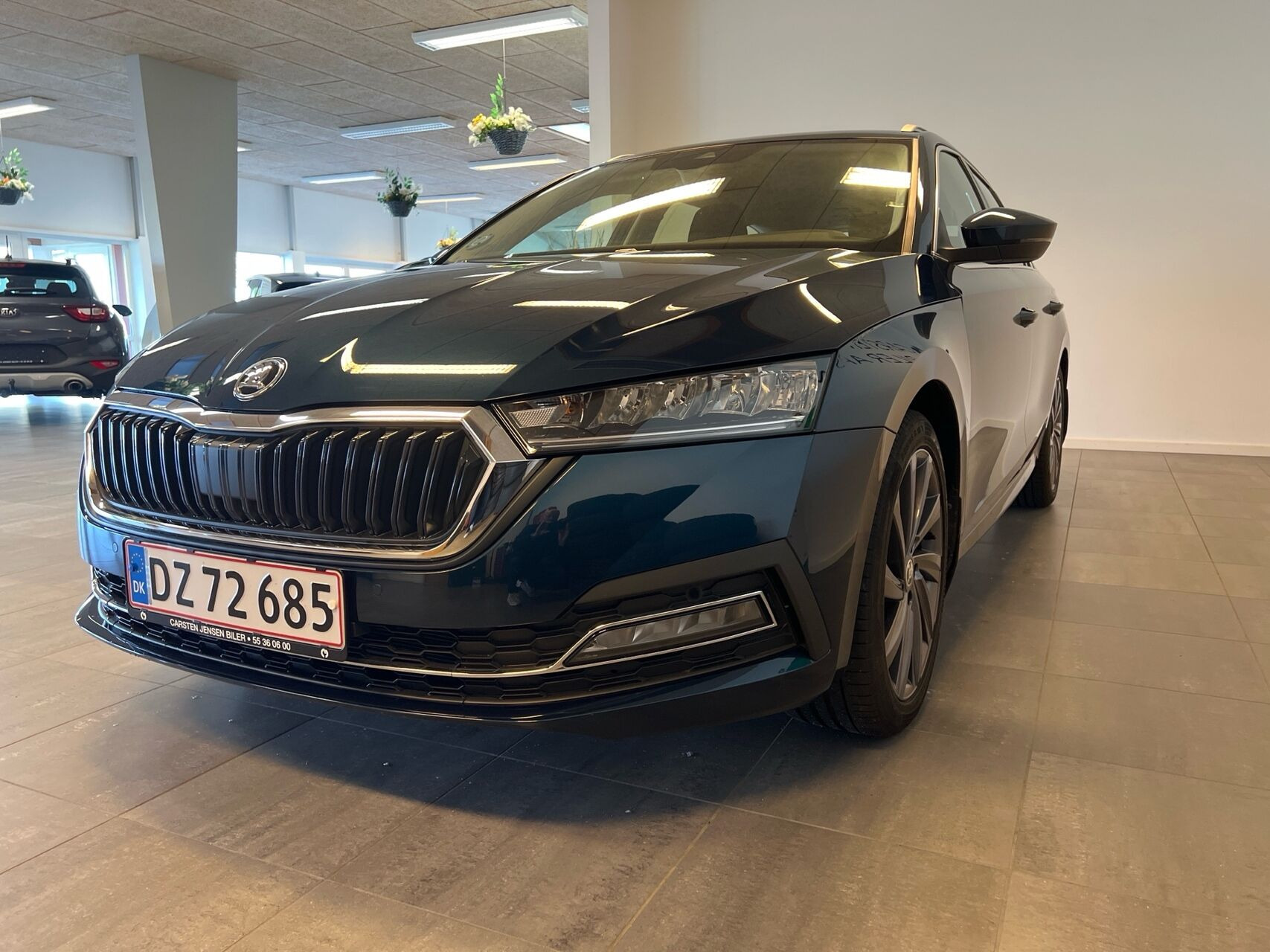 Blå Skoda Octavia fra 2024